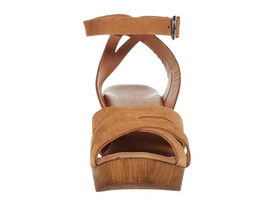 Eric Michael Luna In Brown