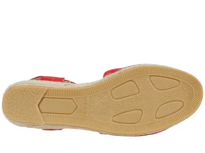 Eric Michael Lupa In Red