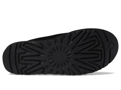 Ugg Neuman In Black