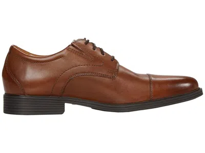 Clarks Wide Width Dresslite Cap Toe Oxford In Brown