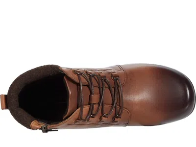 Propét Delaney In Brown