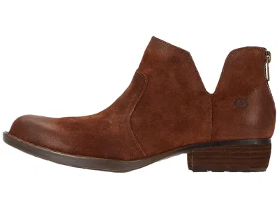 Born Kerri In Brown