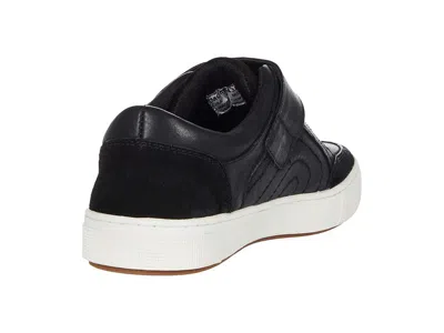 Propét Kade In Black