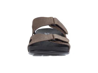 Sas Seaside In Brown