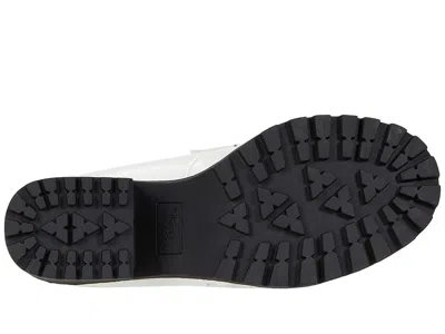 Dirty Laundry Liberty In White