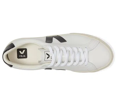Veja Campo Sneaker In White