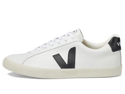 Veja Campo Sneaker In White