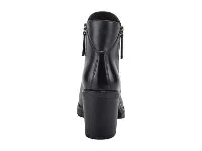 Spring Step Dealey In Black