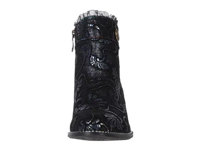 L'artiste By Spring Step Dessa In Multi