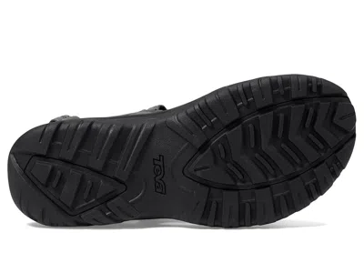Teva Hudson In Black
