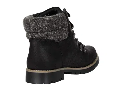 Cliffs By White Mountain Pathfield In Black