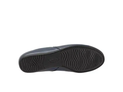 Softwalk Sandy Slingback Flat Sandal In Blue