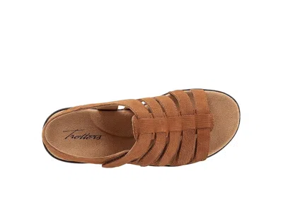 Trotters Riki Studs Sandals In Brown