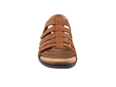 Trotters Riki Studs Sandals In Brown