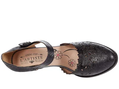 L'artiste By Spring Step Visionary In Black