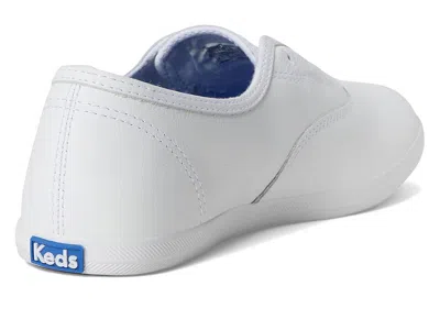 Keds Chillax In White