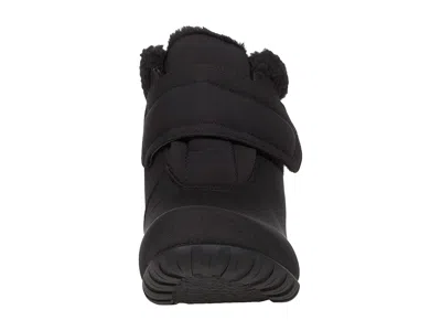 Propét Dani Strap In Black