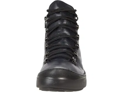 Spring Step Darleen In Blue