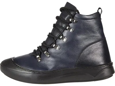 Spring Step Darleen In Blue