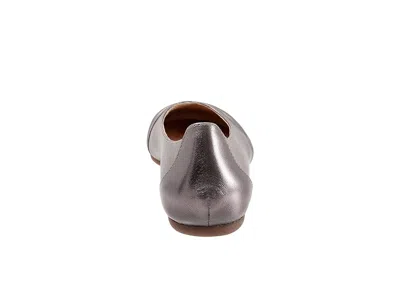 Softwalk Safi In Gray