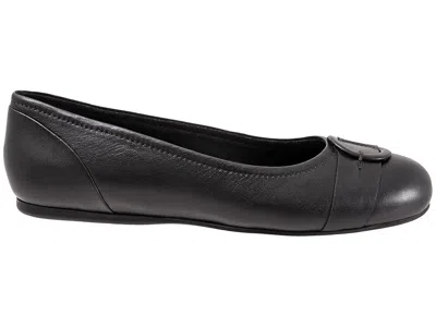 Softwalk Savannah In Black