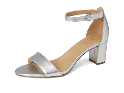 Naturalizer Vera In Silver
