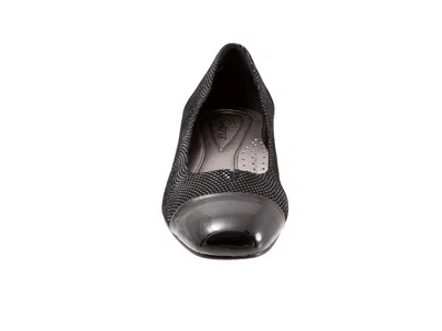 Trotters Daisy In Black