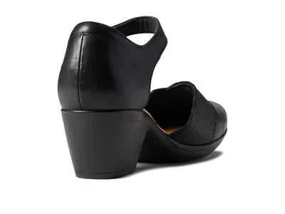 Clarks Emily Rae Pump In Black