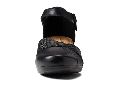 Clarks Emily Rae Pump In Black