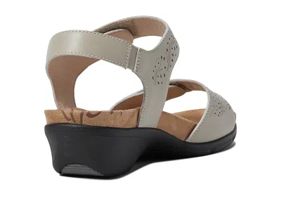 Propét Wanda In White