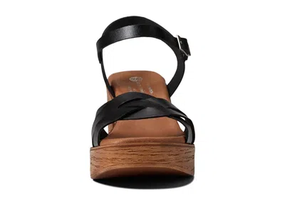 Eric Michael Heidi In Black