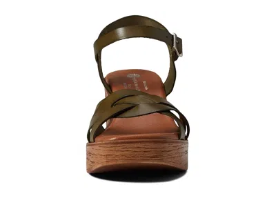 Eric Michael Heidi In Green