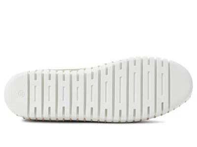 Eric Michael Lucy In Gray