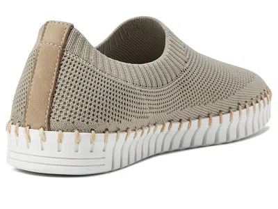 Eric Michael Lucy In Gray