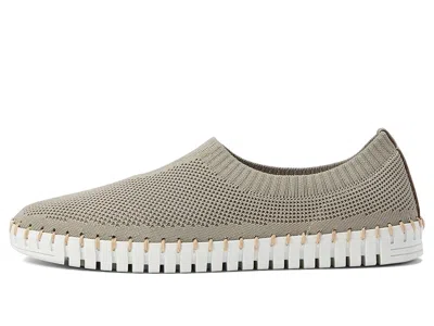 Eric Michael Lucy In Gray