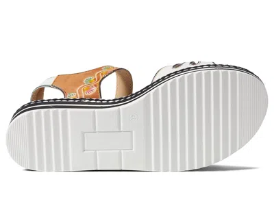L'artiste By Spring Step Laga In Multi