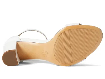 Naturalizer Vera In White