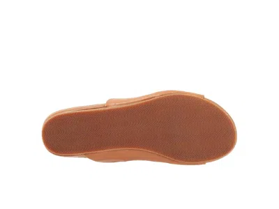 Softwalk Camano In Brown