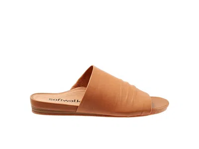 Softwalk Camano In Brown