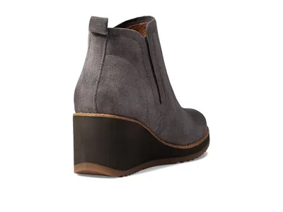 Söfft Emeree Suede Boot In Gray