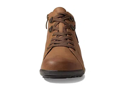 Spring Step Clifton In Brown