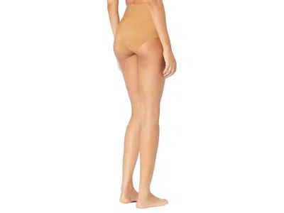 Commando Zone Smoothing Brief Cc122 In Brown