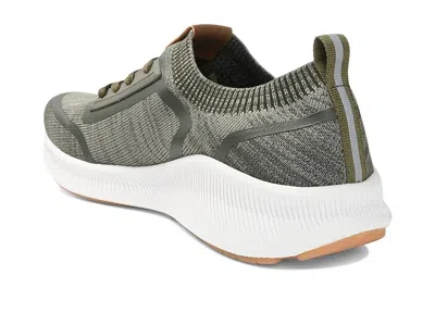 Vance Keller In Green