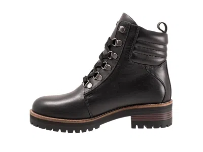 Softwalk Everett Lace-up Boot In Black