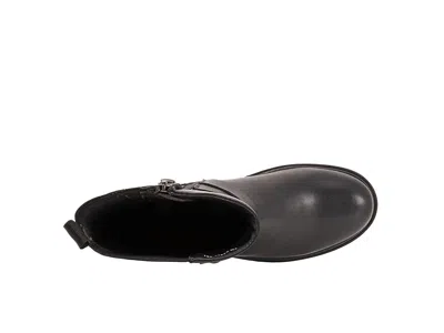 Softwalk Neenah In Black