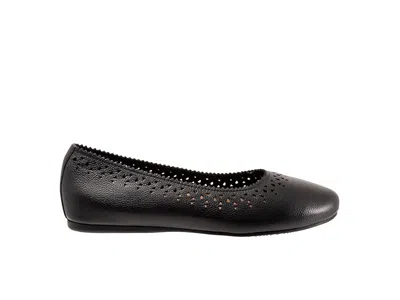Softwalk Selma In Black