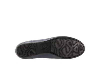 Softwalk Shiraz In Multi