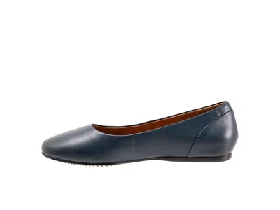 Softwalk Shiraz In Multi