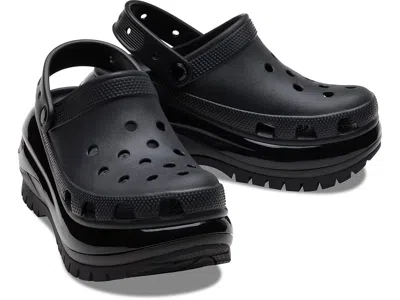 Crocs Bae Platform Clogs In Black