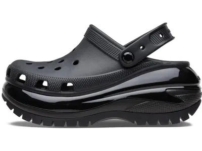 Crocs Bae Platform Clogs In Black